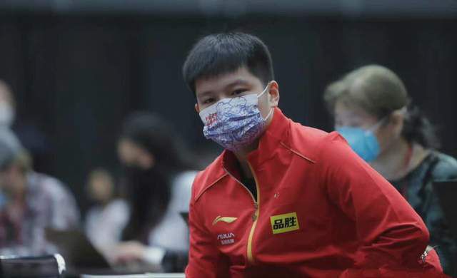 亚洲三级在线看
